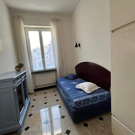 Sweet Flat By Saint Peter